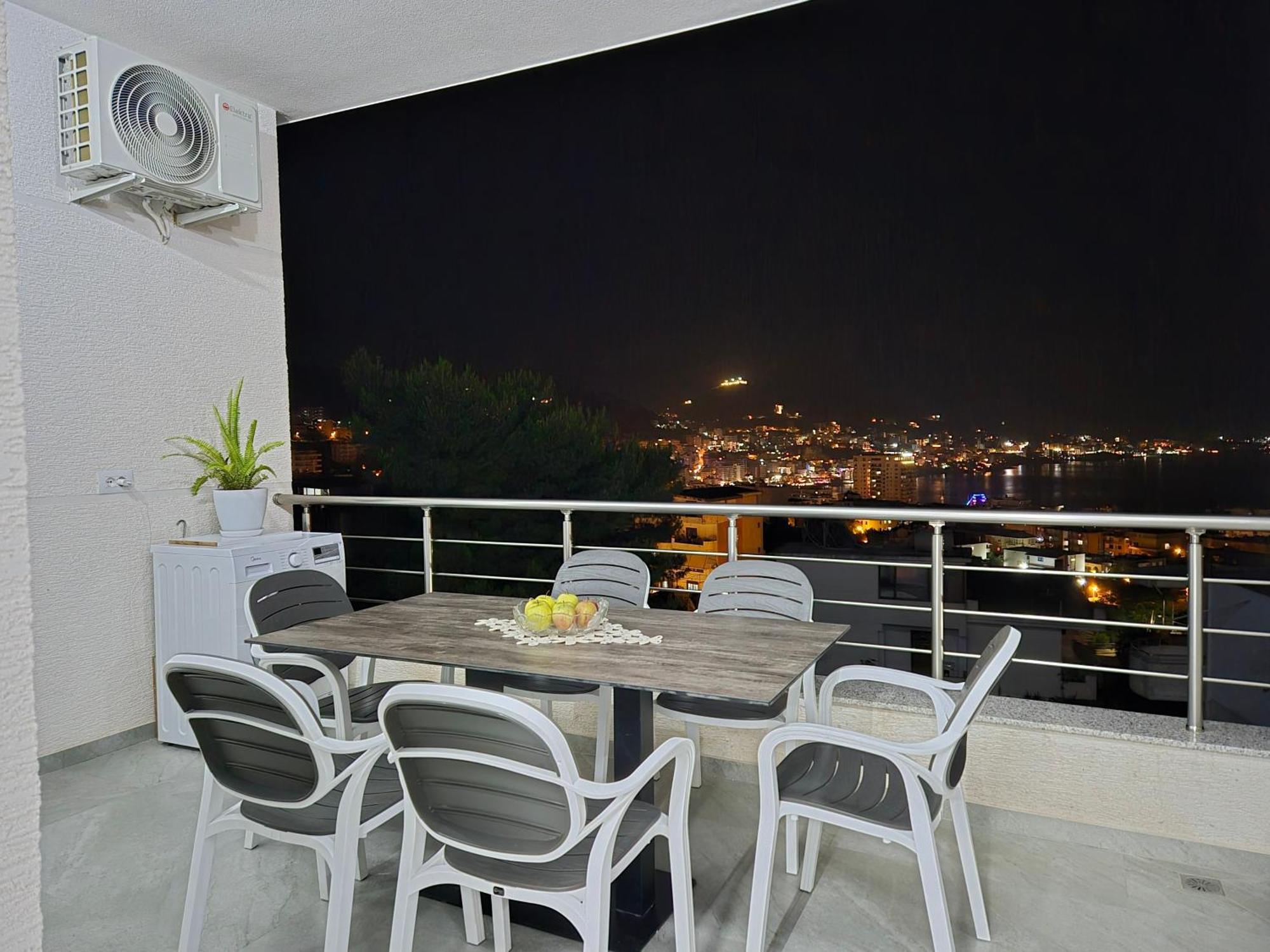 Vila Roxhest Sarandë Esterno foto